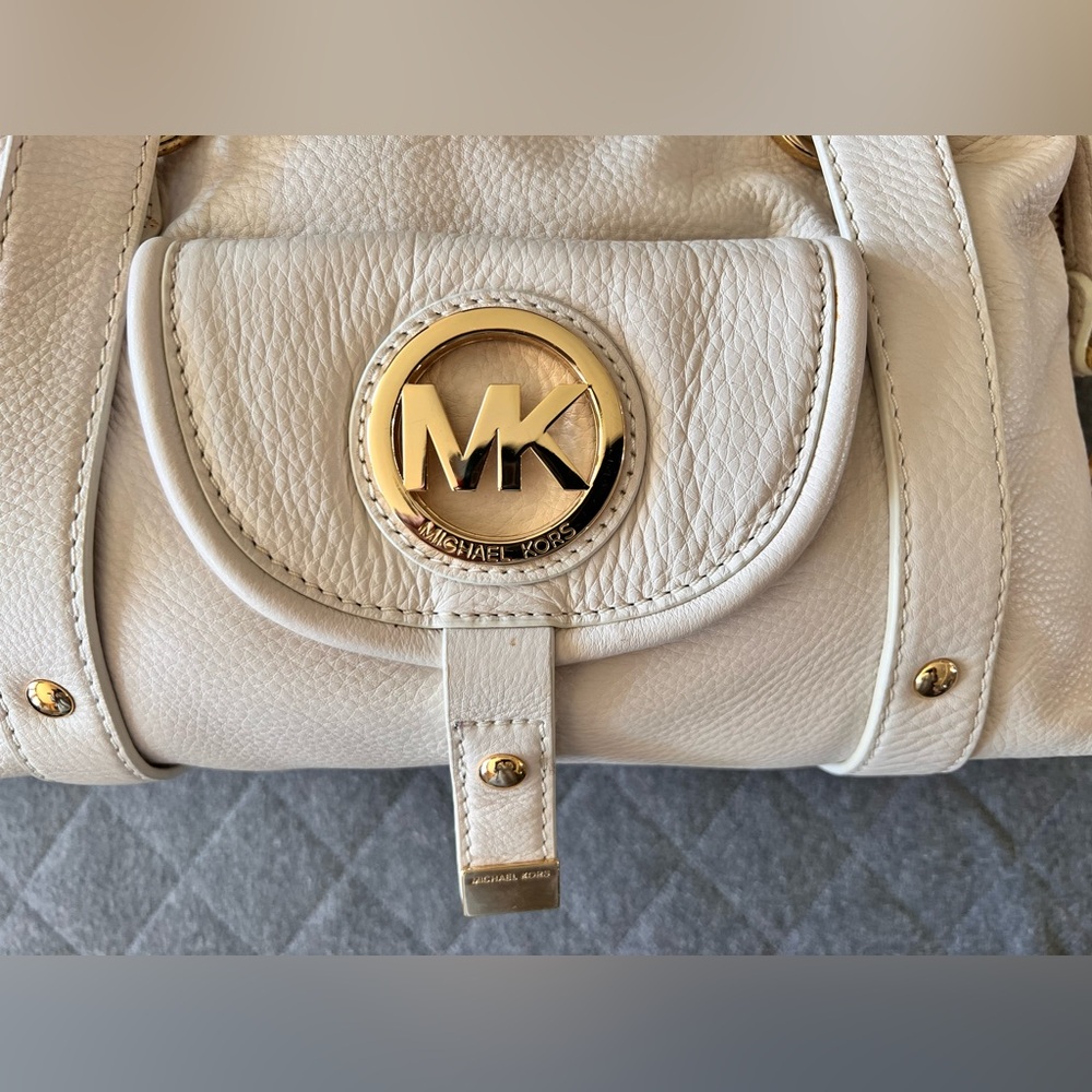 Michael Kors Large Fulton Cream Neutral Classic Pebbled Leather Satchel Orig$398 - Picture 2 of 15
